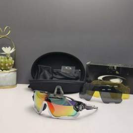 Picture of Oakley Sunglasses _SKUfw66124568fw